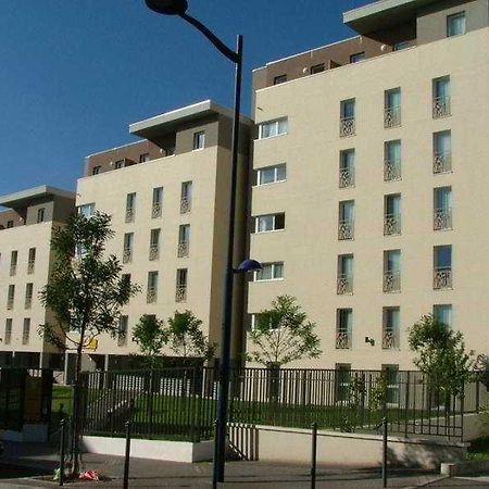 Appart'City Pontoise Cergy-Le-Haut Exterior photo